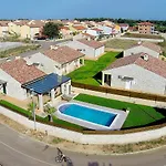 Vila Mila Sa Privatnim Bazenom
