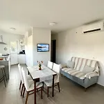 Studio Apartment Grabri