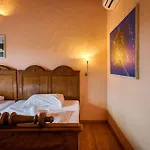 Rustic Villa Nonna Lucia With Pool In Groznjan