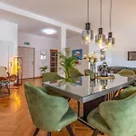 4 Bedroom Gorgeous Apartment In Medulin