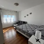 Apartment Rea
