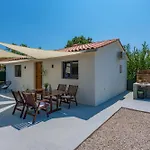 Villa Casa Di Nonna Ida, Perfect And Cozy Holiday Villa