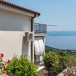 Holiday Home In Icici With Seaview, Balcony, Air Condition, Wifi