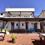 Apartment Mit Zwei Schlafzimmern Und Meerblick In Zambratija