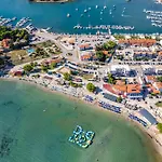 Villa Bosco In Medulin With Sea View And Private Pool Only 300 Meters From The Beach