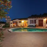 Villa Christina In Ivetici - Haus Fuer 10 Personen