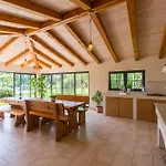 Ferienwohnung Adelia Mit Pool, Grill Und Terrasse