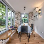 Amazing Apartment In Rovinj With Wifi
