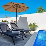 Apartment Vedran With Heated Pool, Near Porec