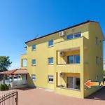 Tina - A1 Ground Floor - Mpolo