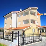 Dragan K1 - A2 Second Floor - Mpolo
