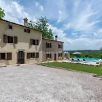 Holiday House With Private Pool Villa Ladybug