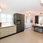 Holiday Home In Manjadvorci/Istrien 8277