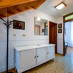 Carera 69 Apartment
