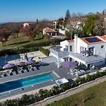 Casa Belladonna For Four