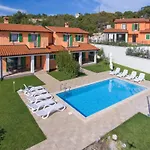 Apartments Athos