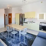 3-Bedroom Apartment In Pula/Istrien 11137