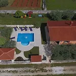 Villa Tedi