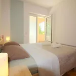 Ferienwohnung Iko 1 In Porec Mit Terrasse