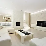 Moderne Villa Alex Exclusive In Porec Mit Pool