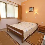 Holiday Home With Barbecue In Medulin