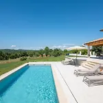 Villa Sentiero