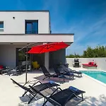 Villa Gabriel