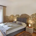 Tolle Wohnung In Umag Mit Kleiner Terrasse