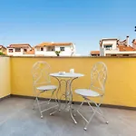 Double Golden Room