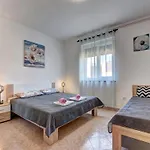 Kajfes A5 - One Bedroom Apartment With Terrace