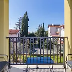 4 Guests Apartment In Medulin
