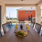 Enchanting Villa West With Pool And Jacuzzi