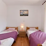 Bright Apartment In Medolino
