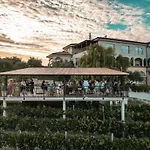 Wine Residence Cattunar