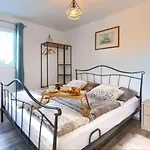 Mimosa Apartment