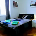 Pula-Center Apartments And Rooms