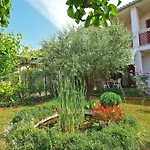 Ferienwohnung Fuer 4 Personen Ca 45 Qm In Fazana-Surida, Istrien Istrische Riviera