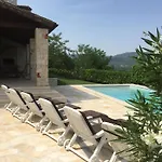 Spacious Villa With 10X5M Pool, Aircon. Rural Retreat, Stunning Views.