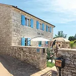 Lovely Home In Hrboki With Wifi