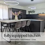 Spacious Villa With Pool, Indoor Jacuzzi And Sauna Near Porec