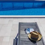 Apartment Tommy-1 By Interhome