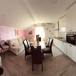 Vila Neyra
