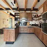 Villa La Vinella With Heated Pool