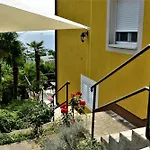 Apartments And Rooms Vila Irma