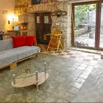 Holiday House Cave Romana