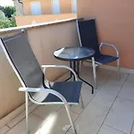 Apartment Mit Balkon Fuer Zwei Bis Vier Personen
