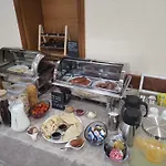 Artena Hotel