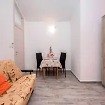 Apartment In Pula - Istrien 53390