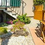 Santa Fuma Apartment