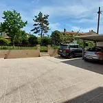 Apartments Nina